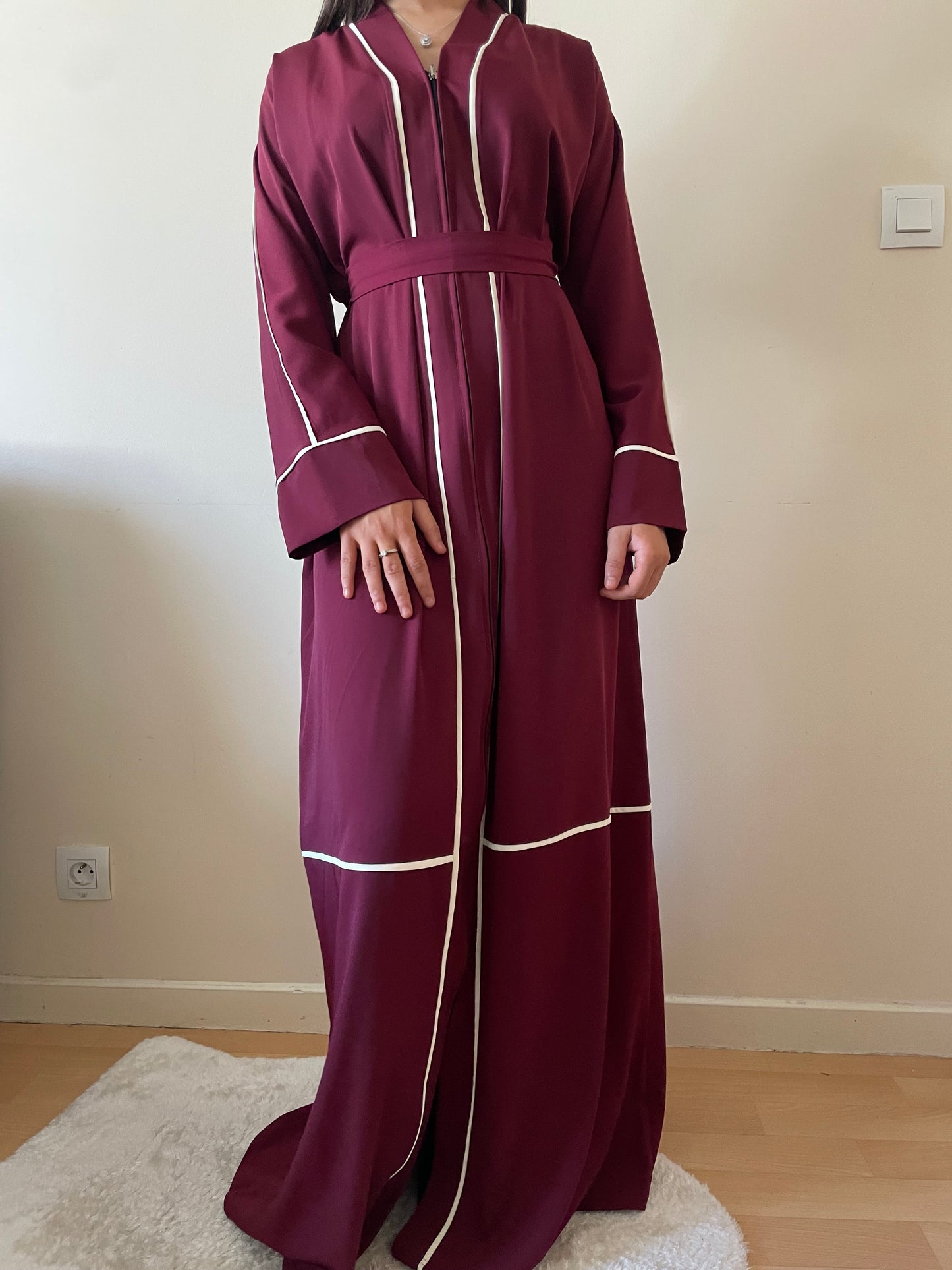 Abaya Dounia rouge bordeaux