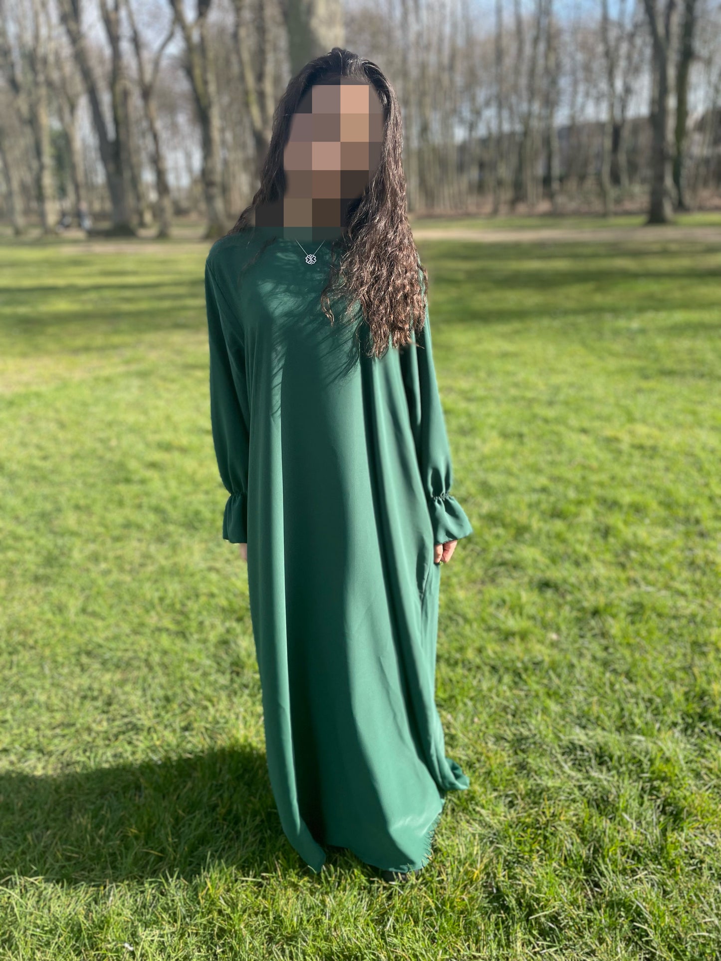 Abaya Noor vert forêt